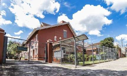 Casa em condomínio fechado com 3 quartos à venda na Avenida Arnaldo Bohrer, 247, Teresópolis, Porto Alegre