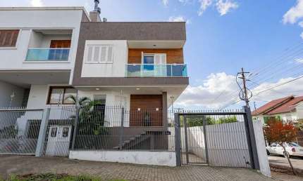Casa com 3 quartos à venda na Rua Pero Vaz de Caminha, 391, Vila Ipiranga, Porto Alegre
