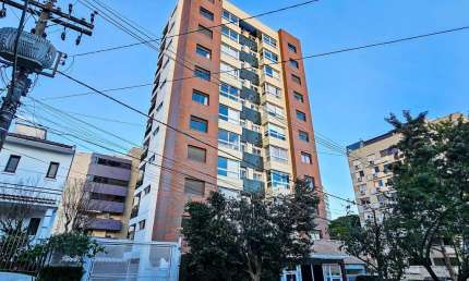 Apartamento Impecável no Petrópolis - 2 D (1 Suíte)