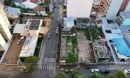 Terreno à venda na Rua Caramuru, 255, Centro, Canoas
