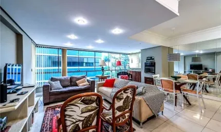 Apartamento com 3 quartos à venda na Rua Felicíssimo de Azevedo, 52, Auxiliadora, Porto Alegre