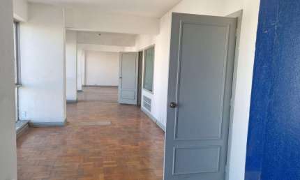 Sala comercial à venda na Avenida Farrapos, 235, Floresta, Porto Alegre