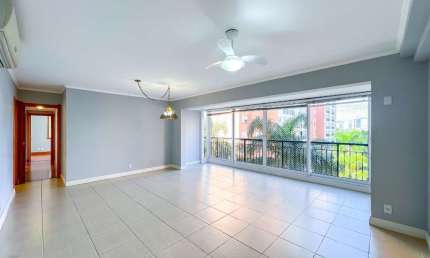 Apartamento com 4 quartos à venda na Avenida Túlio de Rose, 467, Jardim Europa, Porto Alegre