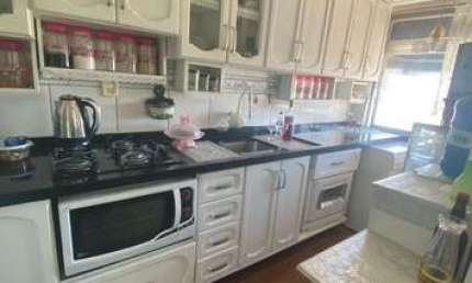 Apartamento com 03 dormitórios bairro Humaitá sem garagem