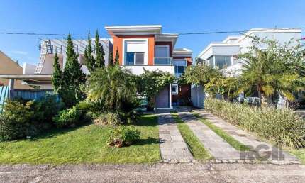 Casa em condomínio fechado com 4 quartos à venda na Avenida Juca Batista, 8090, Belém Novo, Porto Alegre