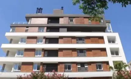 Cobertura para Venda - 177m², 3 dormitórios, sendo 3 suites, Menino Deus