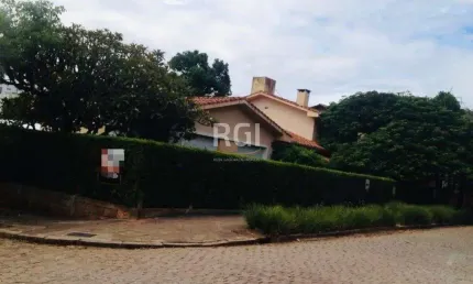 Casa para Venda - 500m², 8 dormitórios, sendo 1 suites, 3 vagas - Jardim Lindóia