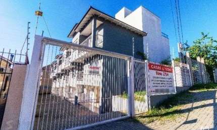Casa Condominio para Venda - 115m², 2 dormitórios, sendo 1 suites, 2 vagas - Tristeza
