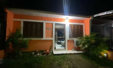 Casa com 2 quartos à venda na Rua Elaine Juchem Selistre, 569, Hípica, Porto Alegre
