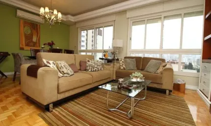 Apartamento para Comprar 113 m² por R$ 870.000,00 - Petrópolis - Porto Alegre/RS