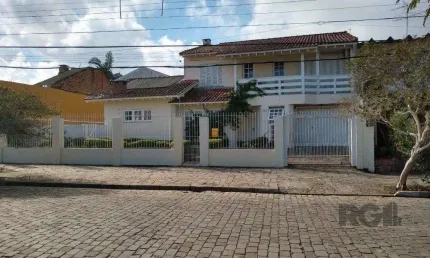 Casa com 3 quartos à venda na Rua Ventos do Sul, 423, Vila Nova, Porto Alegre