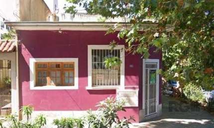 Casa comercial à venda na Rua General Couto de Magalhães, 660, São João, Porto Alegre