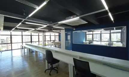 Sala comercial à venda na Avenida Carlos Gomes, 1077, Boa Vista, Porto Alegre