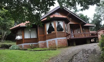 Chácara / sítio com 3 quartos à venda na Avenida Quilombo, 603, Várzea Grande, Gramado