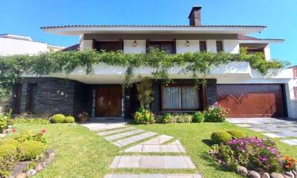 Casa com 4 dormitórios com 630 m² por R$ 3.500.000,00 na Rua Jarbas Pinheiro nº285- Jardim Atenas- Santana do Livramento-RS