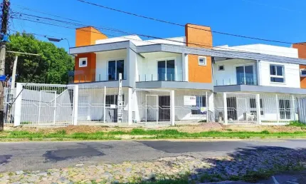 Sobrado 3 dormitórios com suíte à venda no vila ipiranga porto alegre r$ 820.000