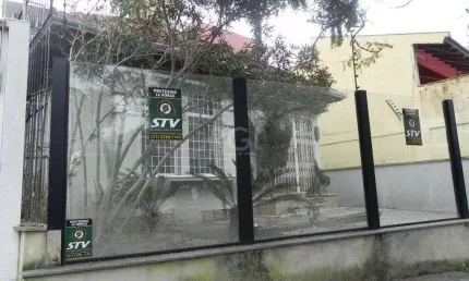 Casa Comercial para Venda - 220m², 0 dormitórios, Menino Deus