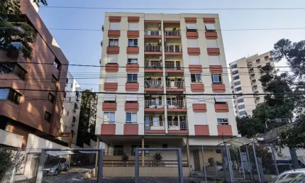 Oportunidade única: Apartamento com dois dormitórios e vaga de garagem à venda no coração do Bairro Higienópolis!