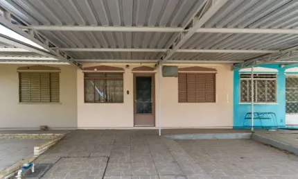 Casa aconchegante em condomínio com 2 dormitórios, no condomínio no Bairro Igara Canoas