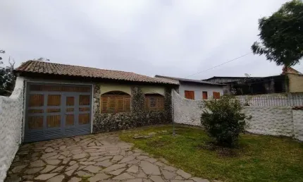 Casa de 2 dormitórios à venda no Bairro Chapéu do Sol - Porto Alegre