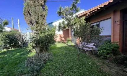 Casa com 2 quartos à venda na Rua Pedro Mendonça, 131, Litoral, Tramandaí