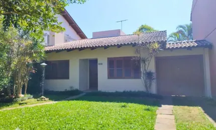 Viva em Ipanema, casa com lareira, churrasqueira e 3 dormitórios