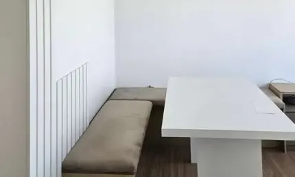 Apartamento com um quarto e uma vaga de garagem no centro de porto alegre