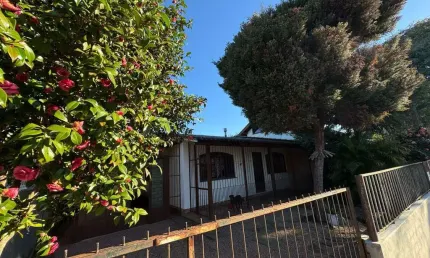 Casa com 3 quartos à venda na Rua Júlio Dias de Souza, 539, Aberta dos Morros, Porto Alegre