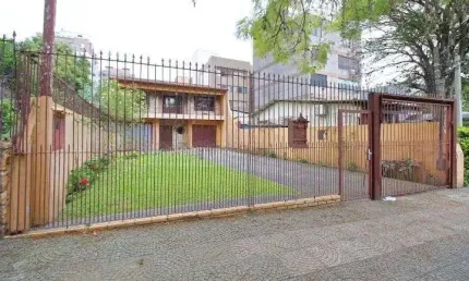 Casa com 3 quartos à venda na Avenida João Wallig, 192, Passo da Areia, Porto Alegre