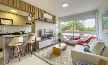 Apartamento 03 suítes bairro cristal, 88,97m² de área privativa, semimobiliada e 02 vagas de garagens cobertas.