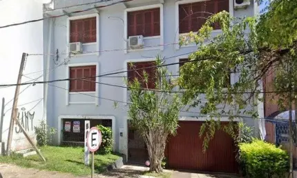 Apto 02 dorm e 01 vaga, sala, coz, dep emp, frente, 77 m2, bairro passo da areia