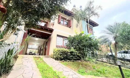 Casa com 3 quartos à venda na Rua Josué Guimarães, 346, Espírito Santo, Porto Alegre