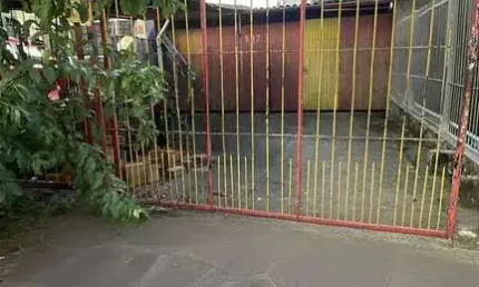 Terreno com galpão de 198m² próximo à av. assis brasil