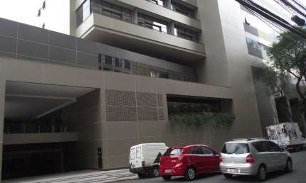 Ponto comercial com 1 sala para alugar na Rua Visconde do Rio Branco, Centro, Curitiba