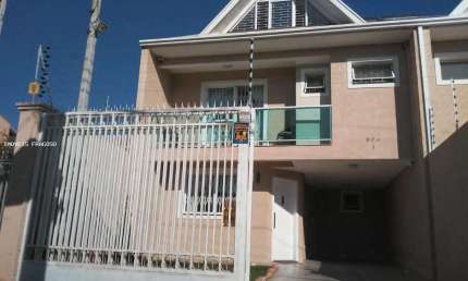 Triplex para Venda em Curitiba, Xaxim, 3 dormitórios, 1 suíte, 3 banheiros, 3 vagas