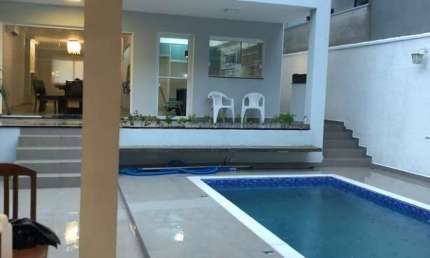 Casa com 4 quartos à venda no Aruã, Mogi das Cruzes , 300 m2 por R$ 2.000.000