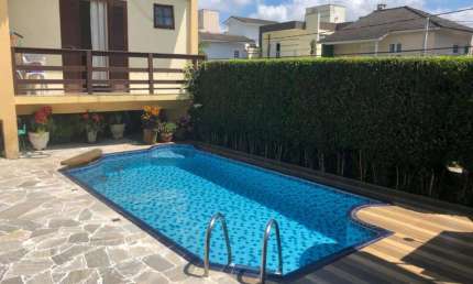 Casa em condomínio fechado com 3 quartos à venda no Aruã, Mogi das Cruzes , 300 m2 por R$ 900.000