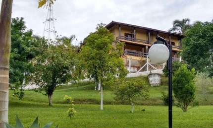 Casa com 5 quartos à venda no Aruã, Mogi das Cruzes  por R$ 2.300.000