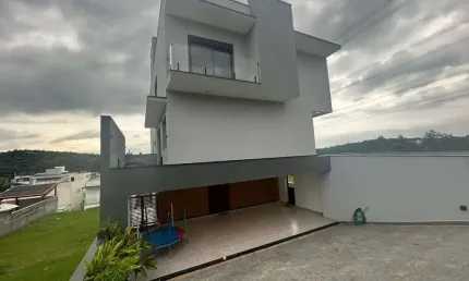Casa com 5 quartos à venda no Aruã, Mogi das Cruzes  por R$ 4.500.000