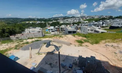 Terreno à venda no Aruã, Mogi das Cruzes  por R$ 2.450.000