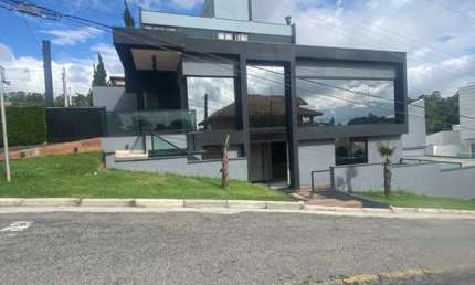 Casa com 3 quartos à venda no Aruã, Mogi das Cruzes  por R$ 2.500.000