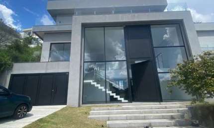 Casa com 4 quartos à venda no Aruã, Mogi das Cruzes  por R$ 8.800.000