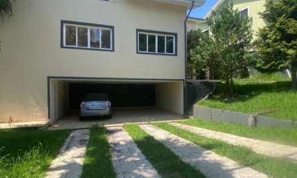 Casa com 4 quartos à venda no Aruã, Mogi das Cruzes  por R$ 1.500.000