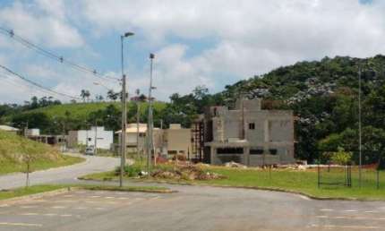 Terreno à venda no Aruã, Mogi das Cruzes  por R$ 639.000