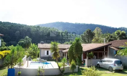 Sítio / Chácara para Venda em Piracaia, Bairro dos Cubas, 2 dormitórios, 3 banheiros, 5 vagas