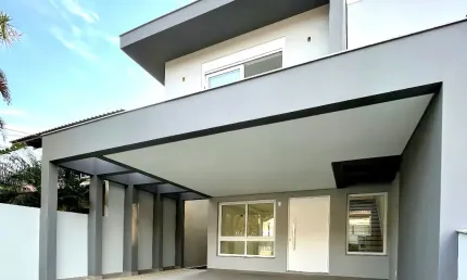 Casa com 3 quartos à venda na Rua Professor Marcos Cardoso Filho, 177, Córrego Grande, Florianópolis
