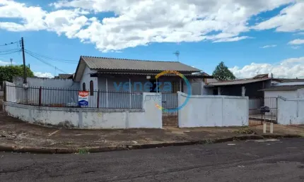 Casa Residencial com 3 quartos  à venda, 70.00 m2 por R$190000.00  - Assis - Londrina/PR