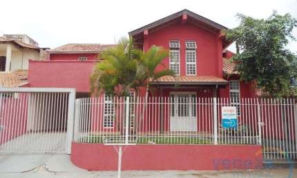 Casa Residencial com 3 quartos  à venda, 170.00 m2 por R$800000.00  - Coliseu - Londrina/PR