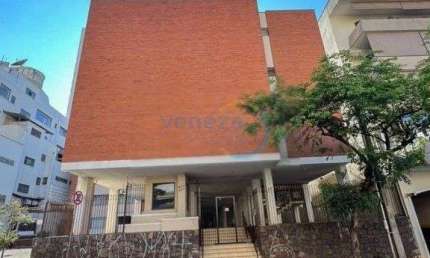 Apartamento com 3 quartos  à venda, 76.00 m2 por R$289000.00  - Centro - Londrina/PR