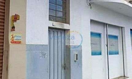 Apartamento com 1 quarto  à venda, 79.00 m2 por R$200000.00  - Centro - Londrina/PR